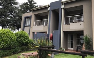 2 Bedroom Apartment in Brentwood