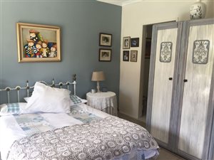 1 Bed Garden Cottage in Kensington