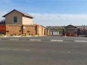 3 Bed House in Witpoortjie