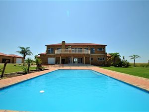 4 Bed House in Oranjeville