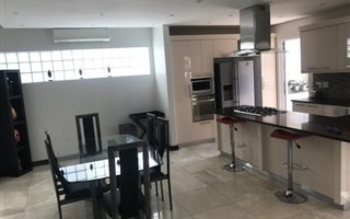 4 Bedroom Cluster in Melrose