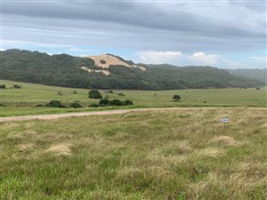 743 m² Land available in Kenton-on-Sea