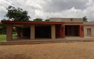 3 Bedroom House in Roodeplaat