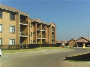 1 Bed Apartment in Brentwood Park
