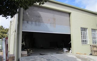 425 m² Industrial space in Maitland