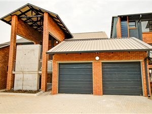 2 Bed Simplex in Six Fountains Estate