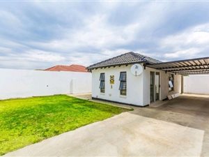 2 Bed House in Goudrand