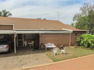2 Bedroom House in Montana Park