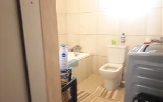 3 Bedroom House in Lovu