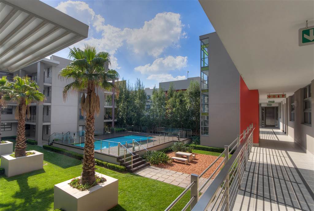 550 Credit Score Home Loan >> 1 Bed Apartment for sale in Houghton Estate | T2269963 ... 550 Credit Score Home Loan >> 1 Bed Apartment for sale in Houghton Estate | T2269963 ...