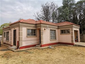 3 Bed House in Bergsig