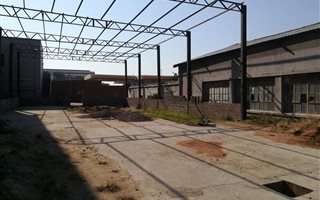 900 m² Commercial space in Bluff