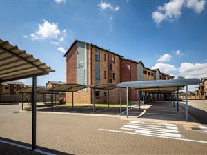 2 Bed Apartment in Meredale