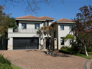 4 Bed House in Cedar Lakes