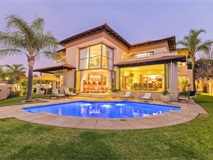 4 Bed House in Eagle Canyon Golf Estate