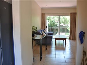 2 Bed House in Morningside Manor