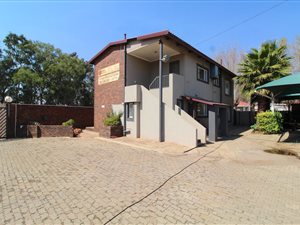 4 Bed House in Brakpan Central