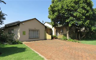 5 Bedroom House in Brackenhurst