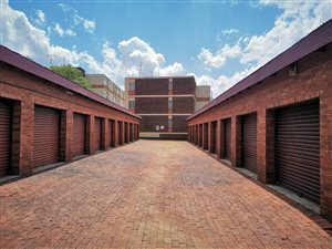 1.5 Bed Apartment in Proclamation Hill