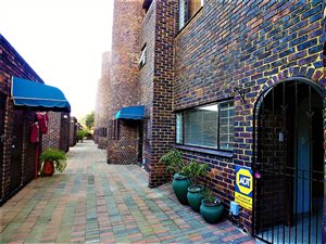 2 Bed Duplex in Cresta