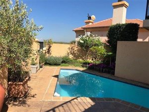 3 Bed Cluster in Sterrewag