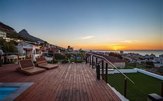 2 Bedroom Apartment in Sea Point