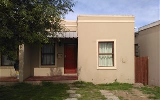 2 Bedroom House in Bardale Village
