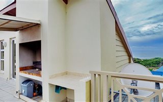 3 Bedroom Apartment in Boland Park