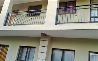 2 Bedroom Simplex in Meerhof