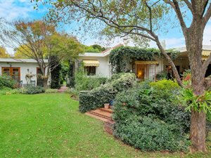 3 Bed House in Parktown North