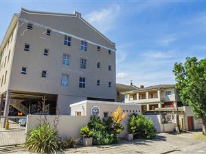 3 Bed Apartment in Grahamstown Central