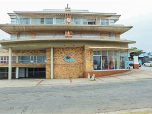 2 Bed Apartment in Jeffreys Bay
