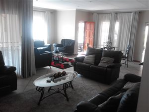 2 Bed House in Heatherview