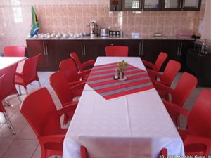 800 m² Commercial space in Soshanguve