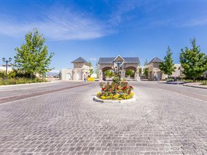 839 m² Land available in Stellenbosch Central