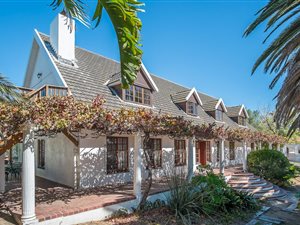 6 Bed House in Sonstraal