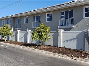 2 Bed Apartment in Parow