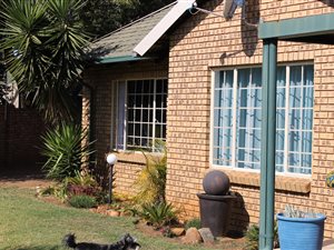 3 Bed Simplex in The Willows