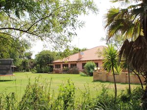 26 ha Farm in Hekpoort