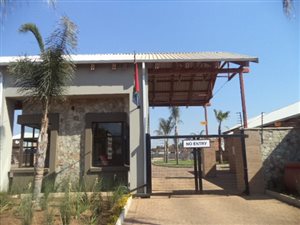 2 Bed Townhouse in Andeon AH