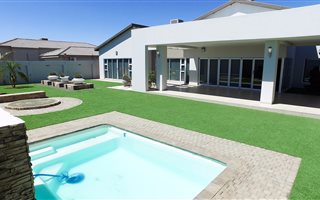 4 Bedroom House in Minerva Gardens