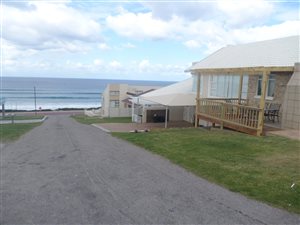 11 Bed House in Reebok