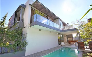 4 Bedroom House in Camps Bay