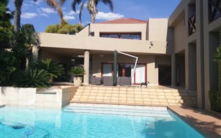 5 Bedroom House in Bedfordview