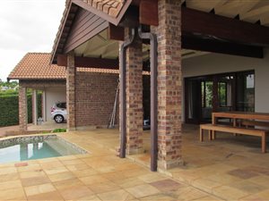 3 Bed House in White River Country Estate