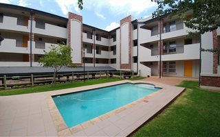2 Bedroom Apartment in Mooivallei Park