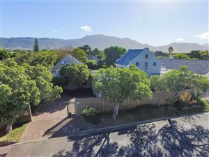 4 Bed House in Tokai