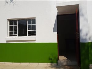 40 m² Farm in Kameeldrift East