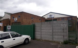 400 m² Commercial space in Brackenfell Industrial
