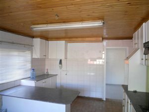 3 Bedroom House in Utility